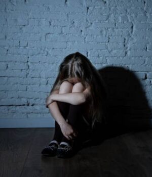 Waspada! Child Grooming Bisa Terjadi Diam-Diam dan Menghancurkan Mental Anak Waspada! Child Grooming Bisa Terjadi Diam-Diam dan Menghancurkan Mental Anak