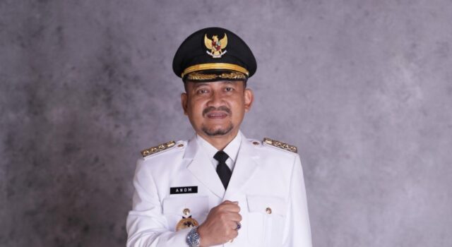 Profil Anom Widiyantoro Bupati Pemalang yang OTT Profil Anom Widiyantoro