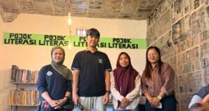 Dukung Budaya Membaca, Riskijen Tanjung Hadirkan Pojok Literasi di Sidikalang Dukung Budaya Membaca, Riskijen Tanjung Hadirkan Pojok Literasi di Sidikalang